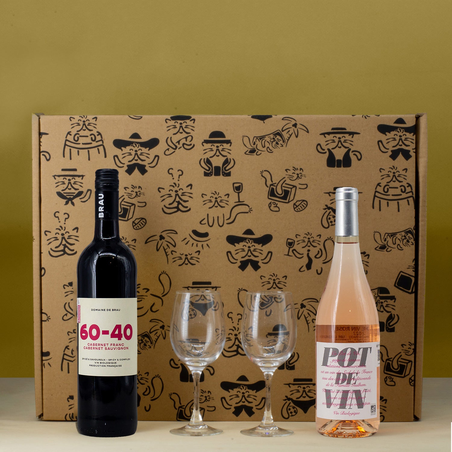 Kit La Mamá Más Chida - Un Rosado, Un Tinto y Caja de Regalo